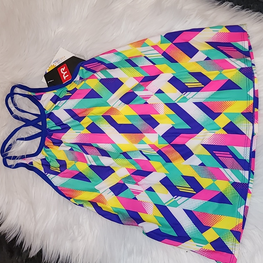New TYR 2 in 1 Tankini Top, NWT